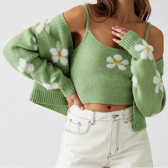 LA Hearts Green Heartbreaker Cardigan and Tank Set, Size XS - Picture 7 of 7